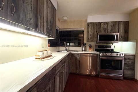 Casa en venta en Homestead, Florida, 4 dormitorios № 1965964 - foto 15