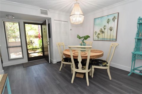 Condominio en alquiler en Sarasota, Florida, 1 dormitorio, 77.02 m2 № 1124201 - foto 7