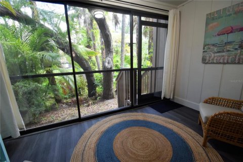 Condominio en alquiler en Sarasota, Florida, 1 dormitorio, 77.02 m2 № 1124201 - foto 10