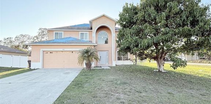 Villa ou maison à Kissimmee, Floride 4 chambres, 260.68 m2 № 1572716