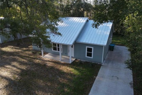 House in High Springs, Florida 3 bedrooms, 131.83 sq.m. № 2206723 - photo 19