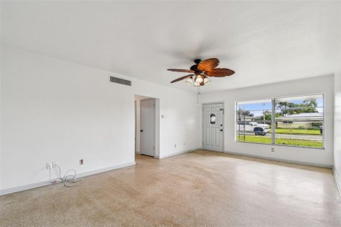 Villa ou maison à vendre à Dunedin, Floride: 2 chambres, 103.31 m2 № 1834675 - photo 9