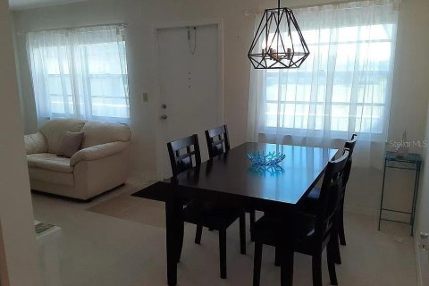 Copropriété à vendre à Vero Beach, Floride: 1 chambre, 69.68 m2 № 2206456 - photo 8