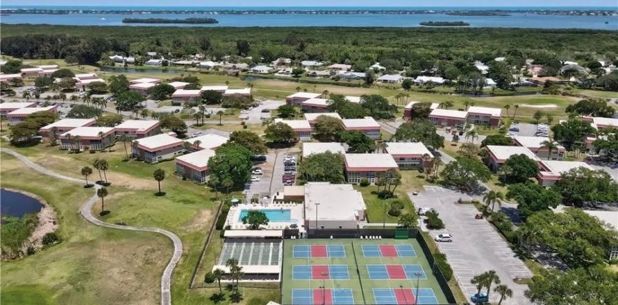 Condo à Vero Beach, Floride, 1 chambre  № 2206456