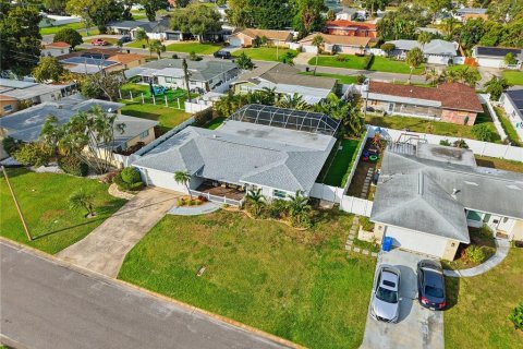 Casa en venta en Saint Petersburg, Florida, 3 dormitorios, 166.39 m2 № 2092775 - foto 29