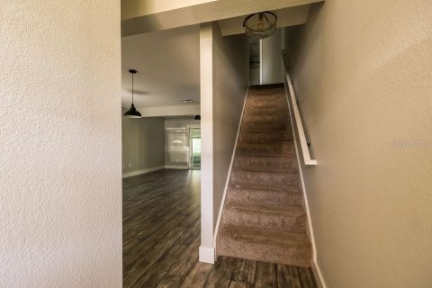 Condo in Summerfield, Florida, 2 bedrooms  № 2206154 - photo 7