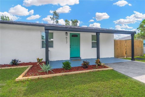 House in Clearwater, Florida 3 bedrooms, 84.73 sq.m. № 1881427 - photo 27