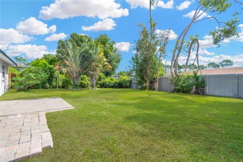 House in Clearwater, Florida 3 bedrooms, 84.73 sq.m. № 1881427 - photo 22