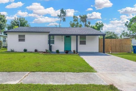 House in Clearwater, Florida 3 bedrooms, 84.73 sq.m. № 1881427 - photo 1