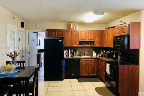 Studio à Fort Lauderdale, Floride № 2024004