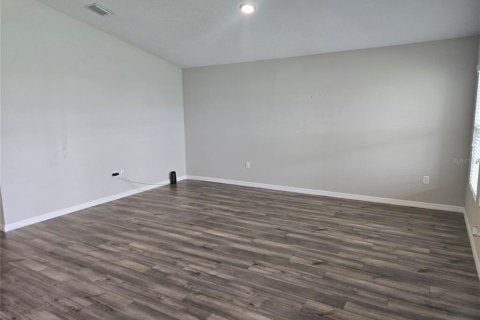 Casa en venta en Riverview, Florida, 4 dormitorios, 171.68 m2 № 2216117 - foto 5
