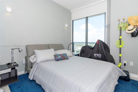 Copropriété à vendre à Miami, Floride: 3 chambres, 153.2 m2 № 2066291 - photo 28