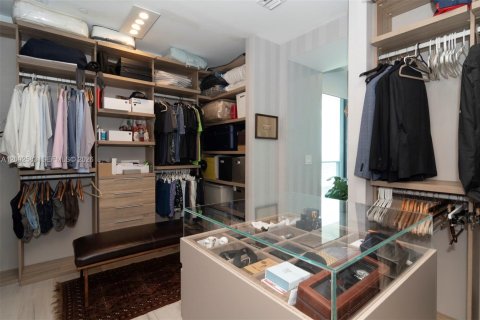 Copropriété à vendre à Miami, Floride: 3 chambres, 153.2 m2 № 2066291 - photo 24