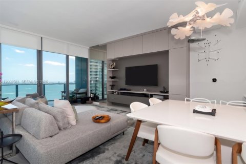 Copropriété à vendre à Miami, Floride: 3 chambres, 153.2 m2 № 2066291 - photo 14