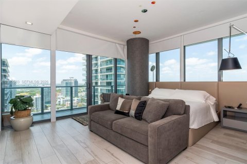 Copropriété à vendre à Miami, Floride: 3 chambres, 153.2 m2 № 2066291 - photo 19