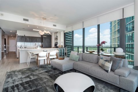 Copropriété à vendre à Miami, Floride: 3 chambres, 153.2 m2 № 2066291 - photo 13
