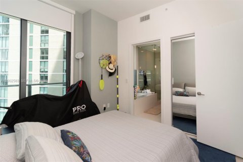 Copropriété à vendre à Miami, Floride: 3 chambres, 153.2 m2 № 2066291 - photo 30