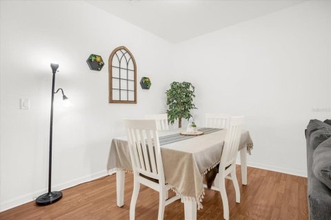 Купить таунхаус в Пайнсиана, Флорида 7 комнат, 158.03м2, № 1908338 - фото 10