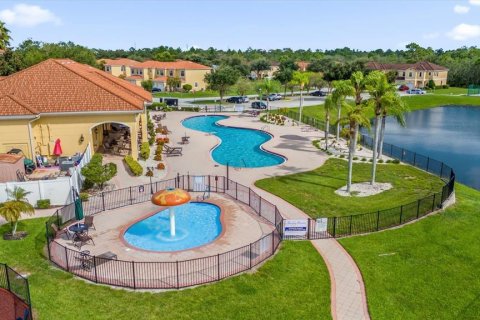 Купить таунхаус в Пайнсиана, Флорида 7 комнат, 158.03м2, № 1908338 - фото 30