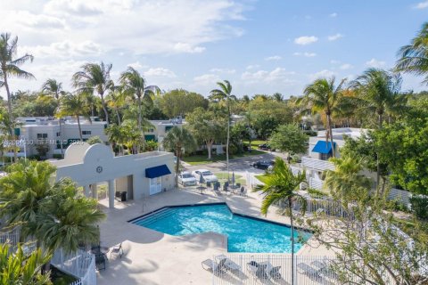 Townhouse in Plantation, Florida 3 bedrooms, 151.62 sq.m. № 2065687 - photo 29