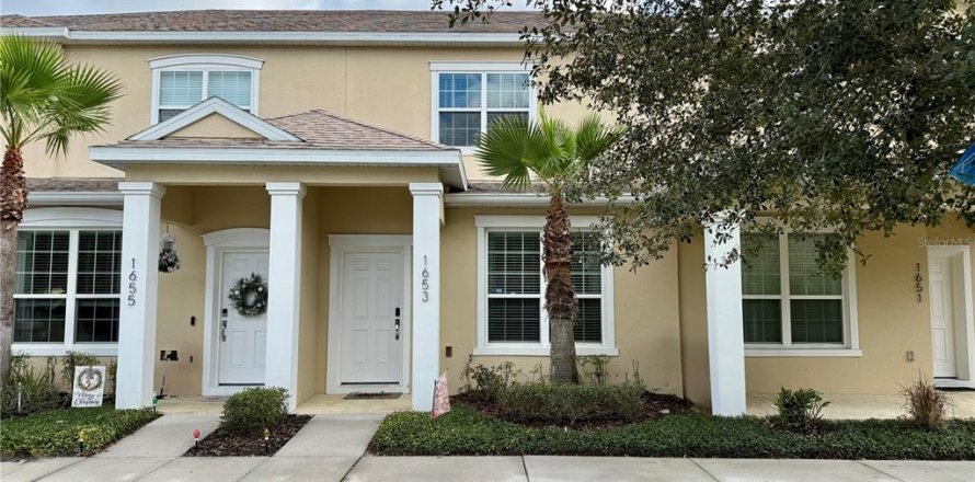 Touwnhouse à Clermont, Floride 3 chambres, 139.45 m2 № 2277896