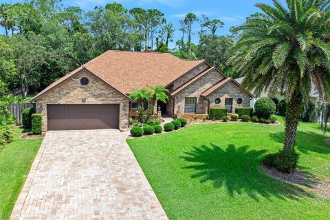 House in Ormond Beach, Florida 4 bedrooms, 247.49 sq.m. № 2203482