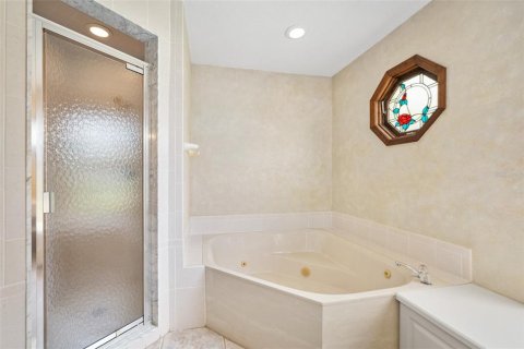 Casa en venta en Ormond Beach, Florida, 4 dormitorios, 247.49 m2 № 2203482 - foto 28