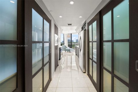 Купить кондоминиум в Авентура, Флорида 2 спальни, 167.22м2, № 1977184 - фото 6