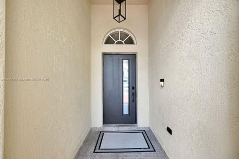 Villa ou maison à vendre à Doral, Floride: 3 chambres, 137.31 m2 № 1956671 - photo 7