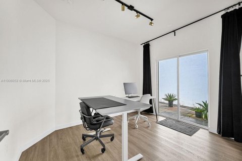 Villa ou maison à vendre à Doral, Floride: 3 chambres, 137.31 m2 № 1956671 - photo 27