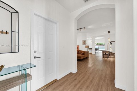 Villa ou maison à vendre à Doral, Floride: 3 chambres, 137.31 m2 № 1956671 - photo 8