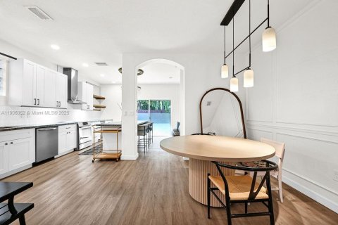 Villa ou maison à vendre à Doral, Floride: 3 chambres, 137.31 m2 № 1956671 - photo 20