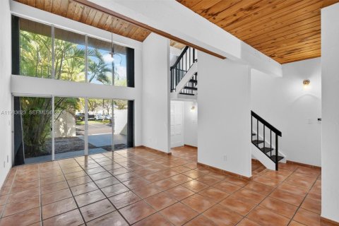 Купить таунхаус в Майами, Флорида 3 спальни, 159.42м2, № 2048177 - фото 3