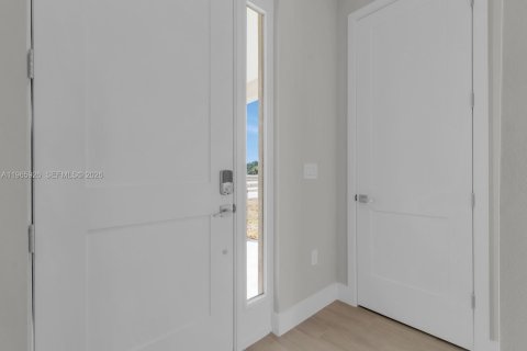 Casa en venta en Palm Bay, Florida, 3 dormitorios № 2063152 - foto 8