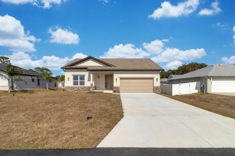 Casa en Palm Bay, Florida 3 dormitorios № 2063152
