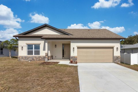 Casa en venta en Palm Bay, Florida, 3 dormitorios № 2063152 - foto 4