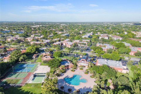 Copropriété à vendre à Margate, Floride: 2 chambres, 89 m2 № 1844136 - photo 1