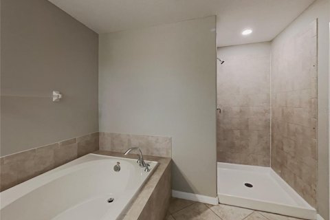 Villa ou maison à louer à Hudson, Floride: 3 chambres, 218.51 m2 № 2385953 - photo 8