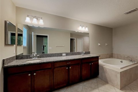 Villa ou maison à louer à Hudson, Floride: 3 chambres, 218.51 m2 № 2385953 - photo 7