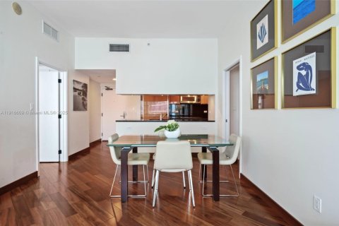 Copropriété à vendre à Miami Beach, Floride: 2 chambres, 111.48 m2 № 1972147 - photo 8
