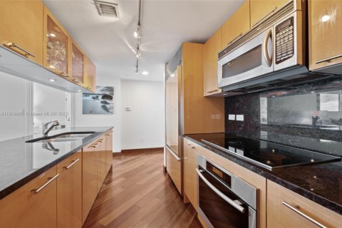 Copropriété à vendre à Miami Beach, Floride: 2 chambres, 111.48 m2 № 1972147 - photo 11