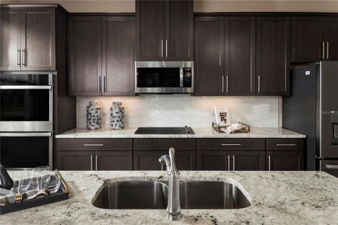 Casa en venta en Clermont, Florida, 3 dormitorios, 268.49 m2 № 2355995 - foto 5