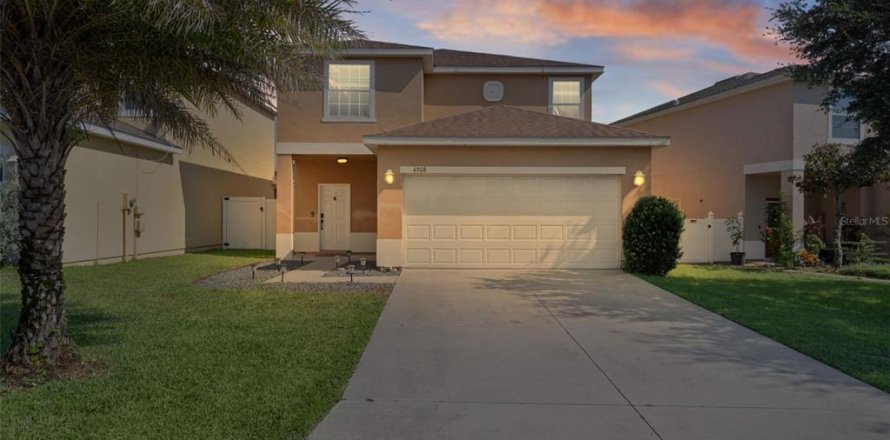 Villa ou maison à Oxford, Floride 4 chambres, 177.63 m2 № 1919741