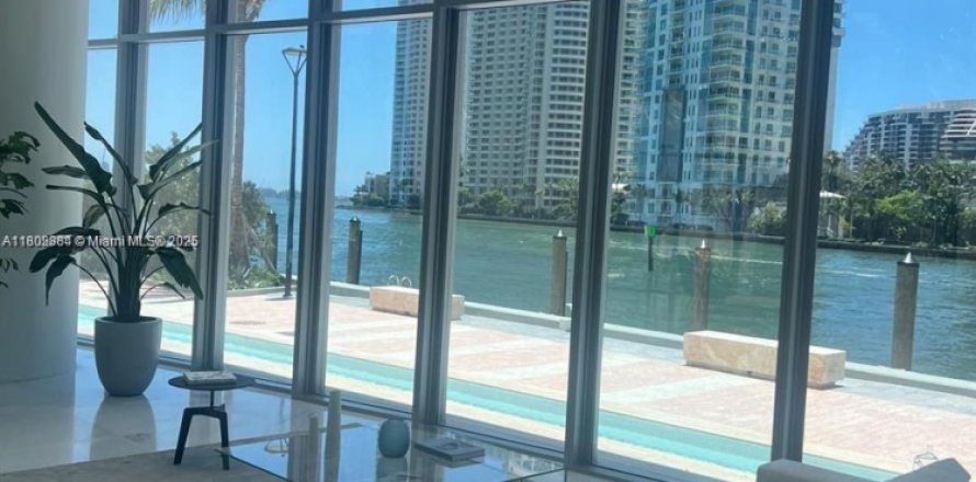 Condo à Miami, Floride, 2 chambres № 1862419