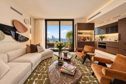 Copropriété à vendre à Miami Beach, Floride: 2 chambres, 100.8 m2 № 2429937 - photo 8