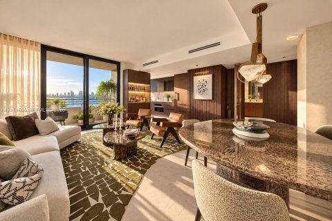 Copropriété à vendre à Miami Beach, Floride: 2 chambres, 100.8 m2 № 2429937 - photo 7