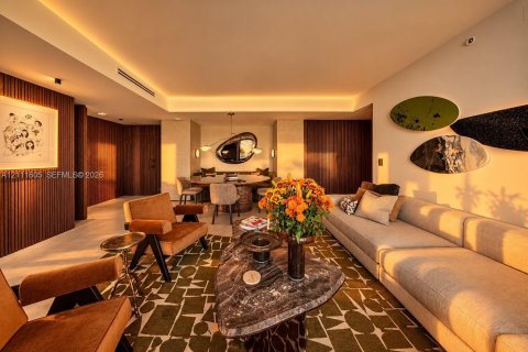 Copropriété à vendre à Miami Beach, Floride: 2 chambres, 100.8 m2 № 2429937 - photo 3
