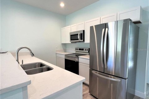 Apartment in Mount Dora, Florida 2 bedrooms, 70.23 sq.m. № 2237269 - photo 6