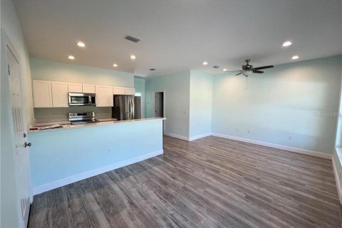 Apartment in Mount Dora, Florida 2 bedrooms, 70.23 sq.m. № 2237269 - photo 5