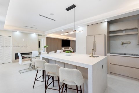 Casa en venta en Hollywood, Florida, 4 dormitorios, 133.04 m2 № 1973307 - foto 5